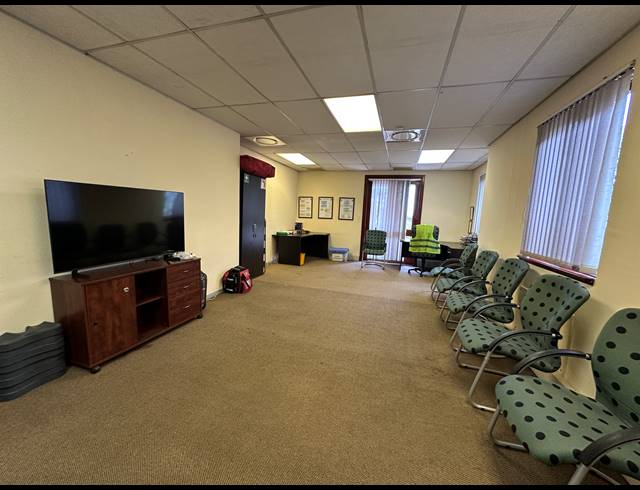 950M² OFFICE TO LET IN WOODMEAD